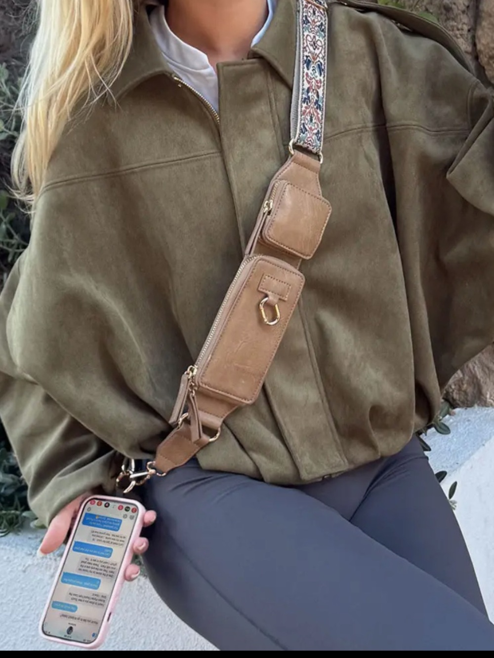 Zip & Clip RFID Crossbody Strap Wallet - Picture 4 of 9